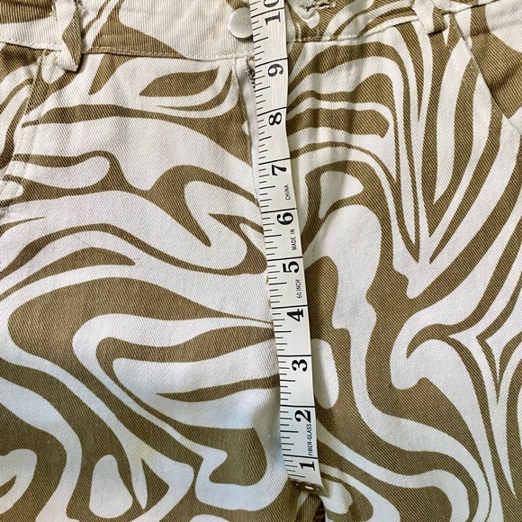 Swirl Pattern Pants - Picture 6 of 9